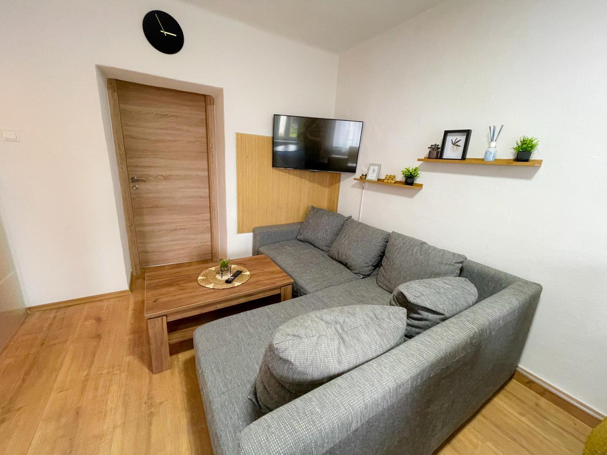 Moderne Ferienwohnung Felbbauer #50 Κνίτελφελντ Εξωτερικό φωτογραφία
